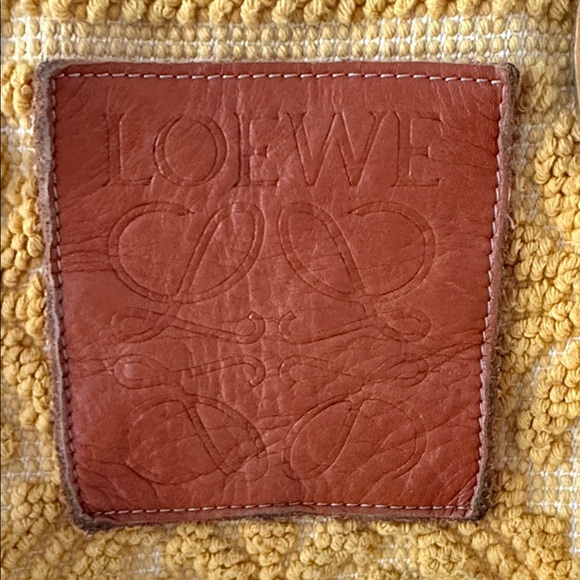 Loewe Yellow and Tan Textured Tote - Picture 2 of 7
